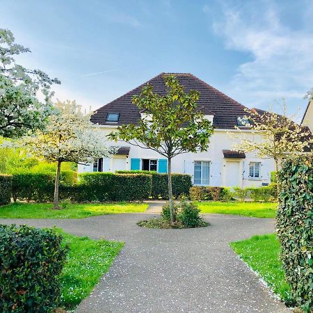 Chambres D'Hotes A Themes A 2,4Km Du Parc Magny-le-Hongre Exteriör bild
